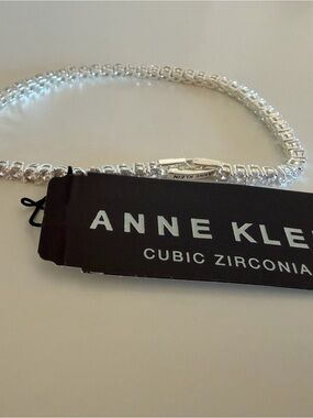 NWT Anne Klein Silver Crystal Stretch Bracelet